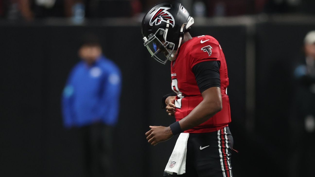 Falcons QB Penix (rib) exits loss late, doesn't expect injury to be long term
