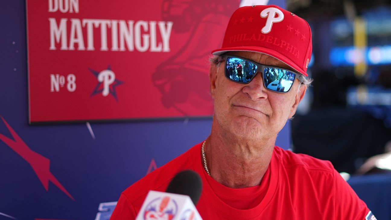 Mattingly stays on as Phillies manager, reaching 2-year deal