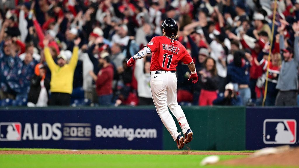 Ramirez hits deciding HR to complete Guardians' ALDS comeback