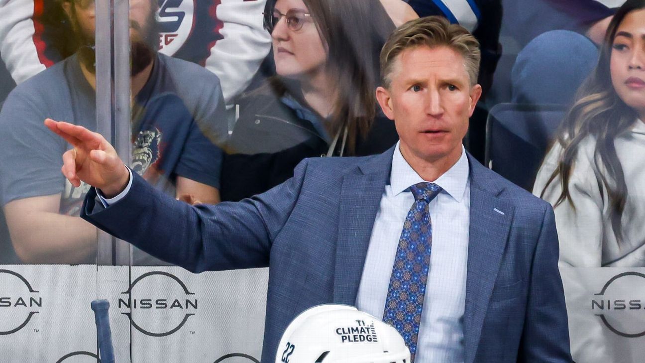 ASU in talks with Avs' Hakstol to helm men's hockey program