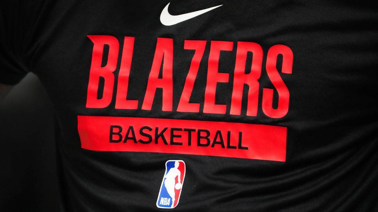 Trail Blazers quickly fire new announcer over social media posts from 2012-13