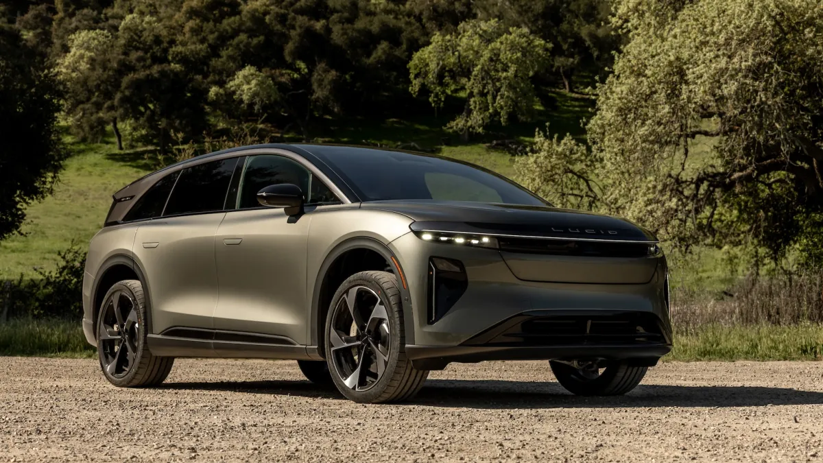 Lucid Motors’ EV output falls to lowest level in almost 2 years