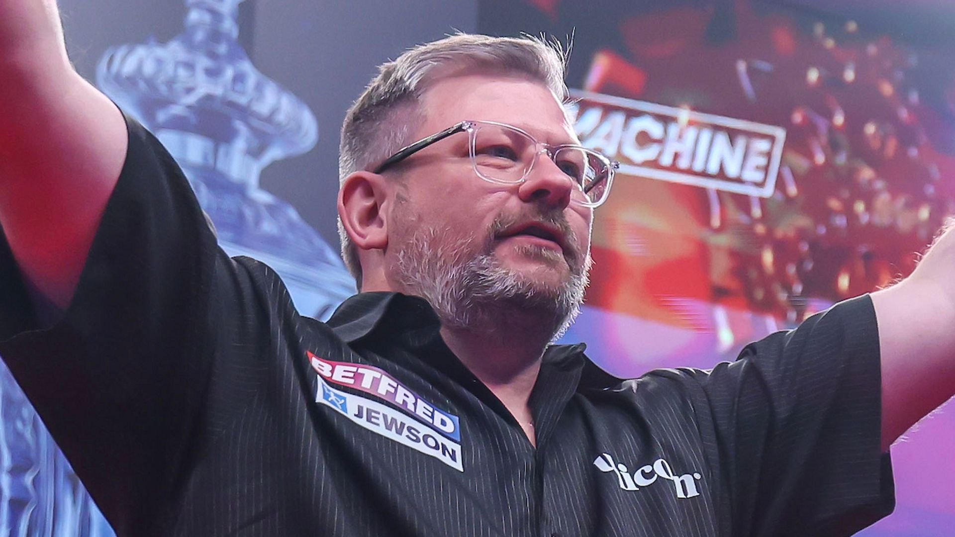 Wade and Aspinall make statement ahead of World Grand Prix semi-finals