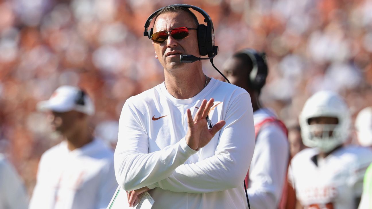 👀 College Football Bottom 10: Texas takes major fall