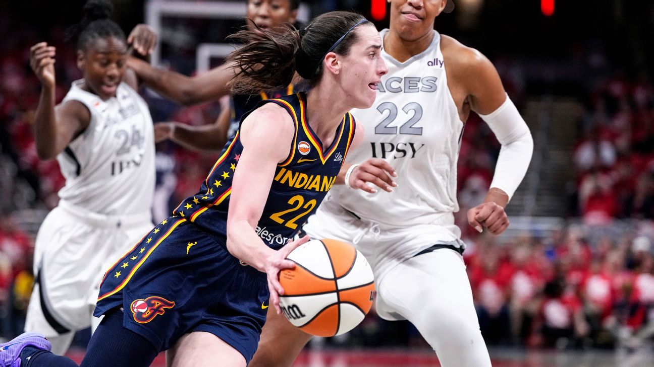 Clark helps keep Fever alive with 'pretty incredible' Game 2 display vs. Aces